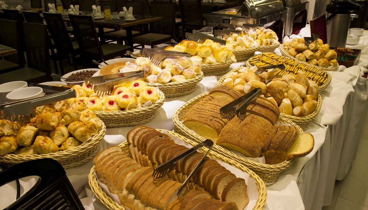 Hotel Atlantico Travel Copacabana Rio de Janeiro Exterior foto Breakfast buffet
